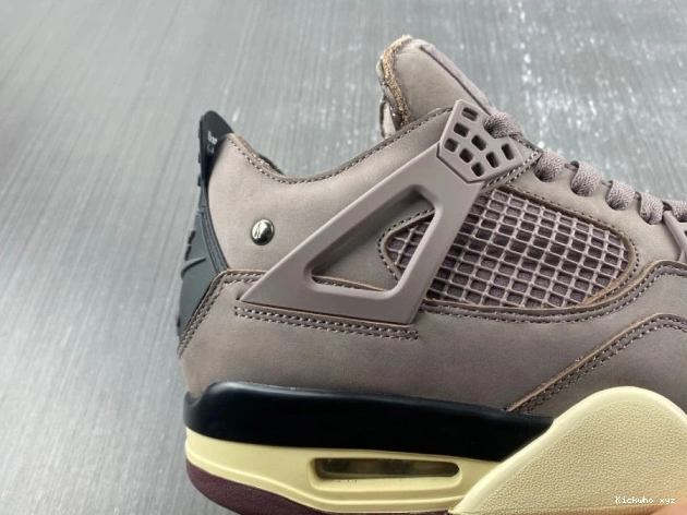 MA JORDAN 4 ORE AIR VIOLET RETRO DV6773-220 A MANIERE 0617